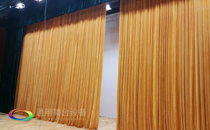 舞臺大幕舞臺阻燃幕布m.nhseo.com.cn、二、三道幕等分割表演區域，移換場景不間斷