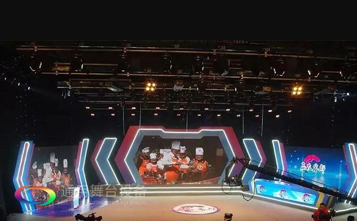 坐標廣東梅州！通用舞臺承接梅州廣播電視臺演播廳項目