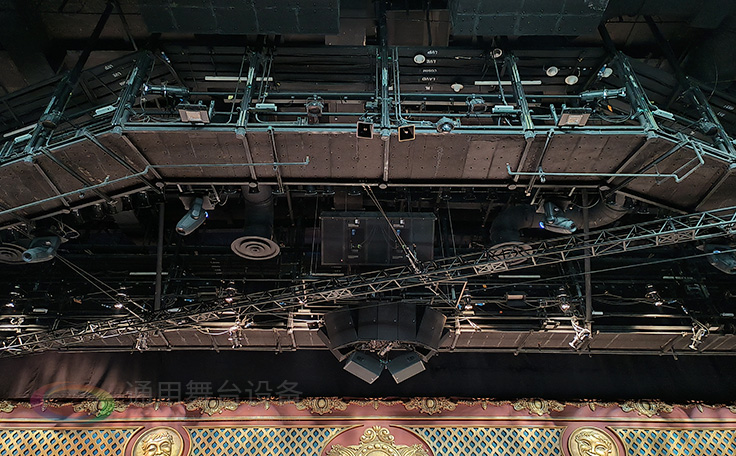 泰州通用舞臺(tái)設(shè)備、舞臺(tái)幕布與您攜手共進(jìn) 結(jié)合現(xiàn)代科技為客戶打造與眾不同的視覺(jué)盛宴